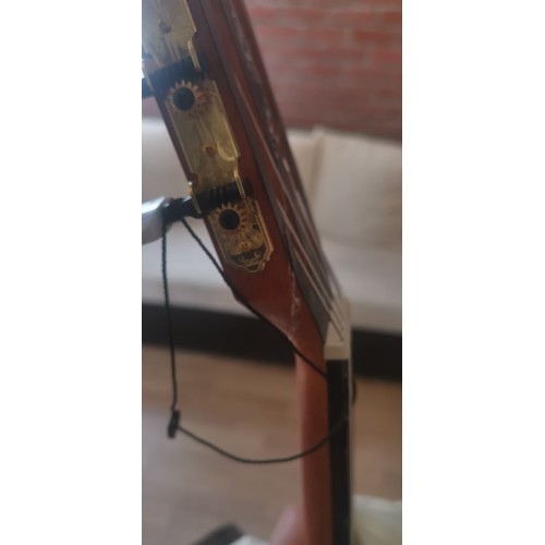 Valencia VC404 Klasik Gitar  (Tamirli)