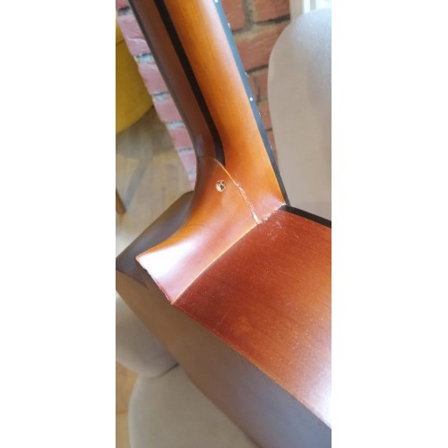 Valencia VC204H Klasik Gitar  (Ufak Hasarlı) 008